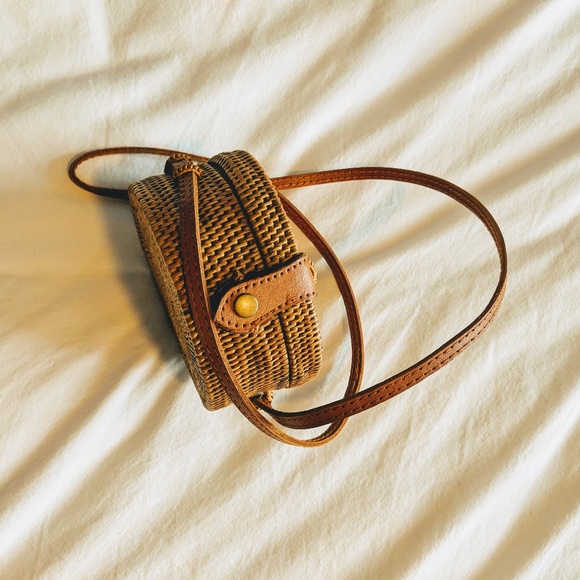 ULU THE LABEL GILI SMALL ROUND BAG - Picture 3 of 6